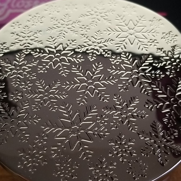 NWT BBW 'Tis The Season Candle - Picture 3 of 5